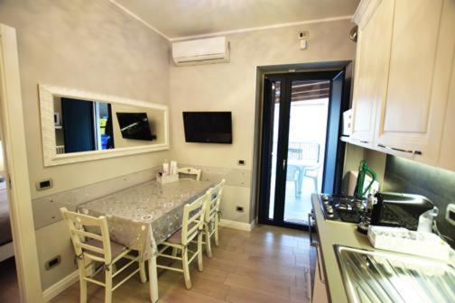 ...Ecche Se Dorme Bed & Breakfast Castelvecchio Subequo Luaran gambar